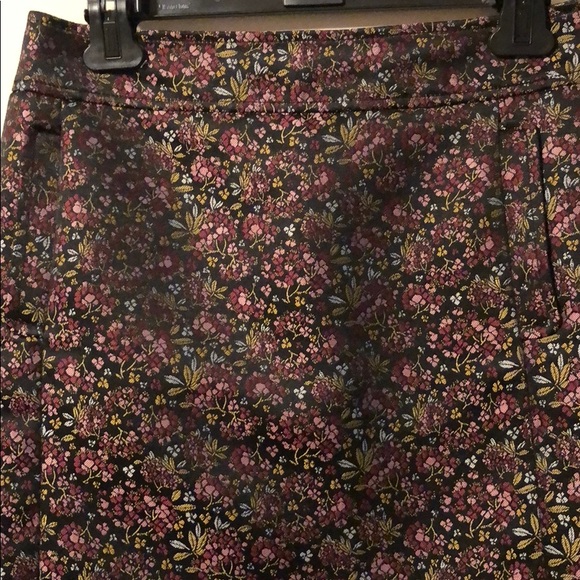 Petite Hydrangea Shift Skirt - Picture 3 of 6